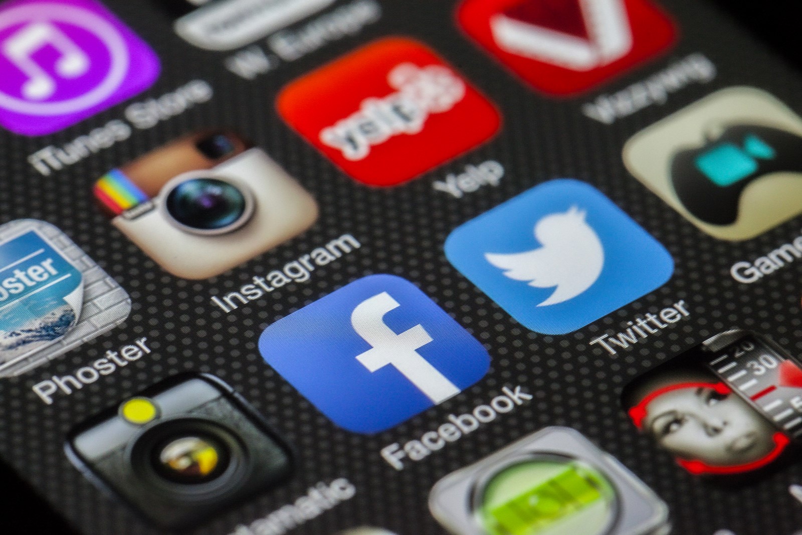 12. Social Media 12. Social Media
